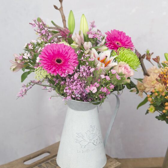 Florist’s Choice Luxe Cheap Flowers by Post UK